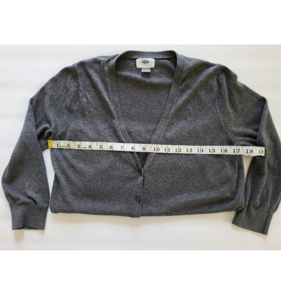Old Navy Dark Gray V-front Cardigan. Misses Size M. - Picture 5 of 6
